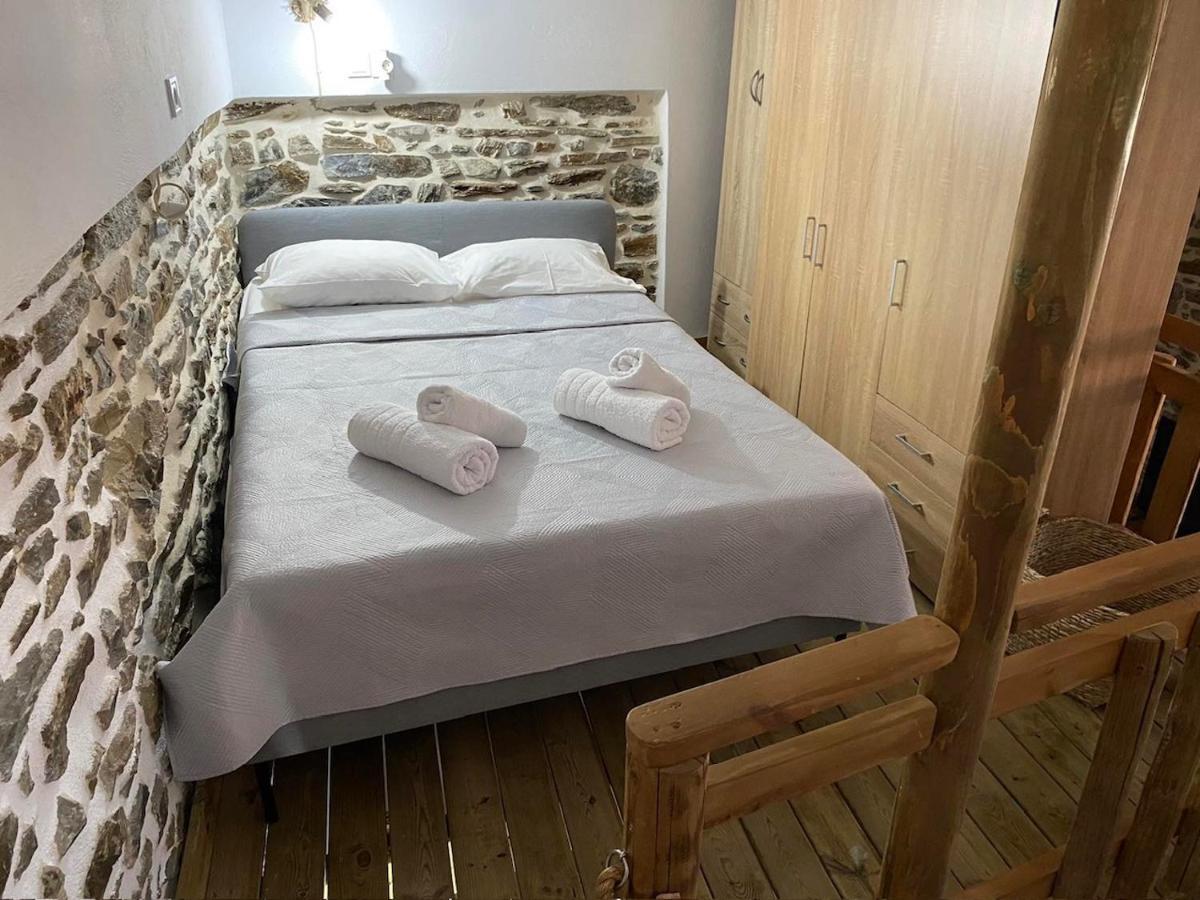 Traditional Katafiki Home Kythnos Luaran gambar
