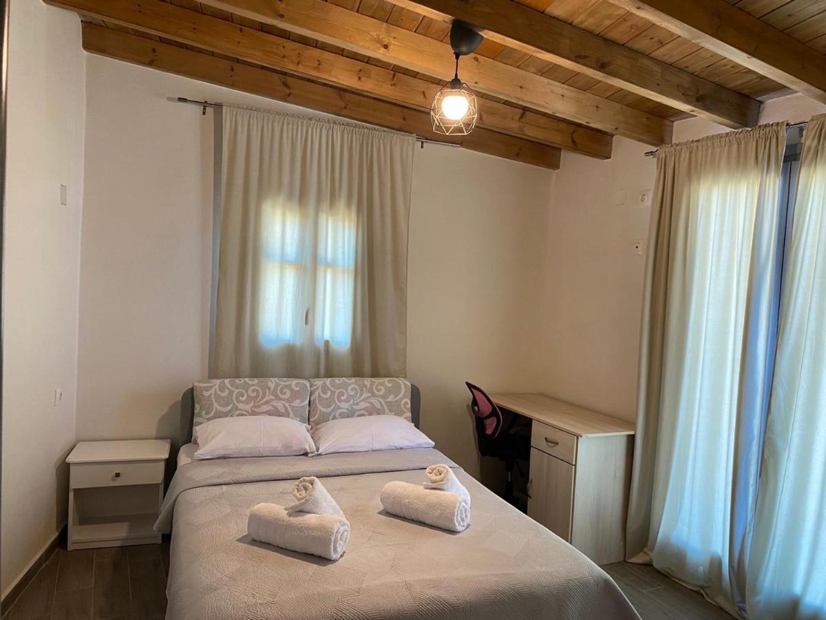 Traditional Katafiki Home Kythnos Luaran gambar